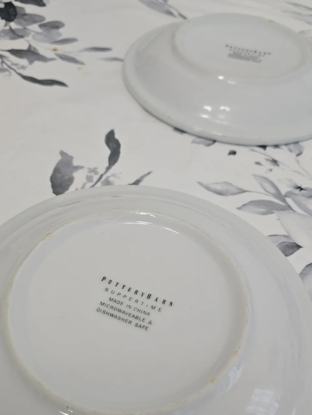 Vintage Pottery Barn Set Of 4 Suppertime Restaurant Salad Plates White